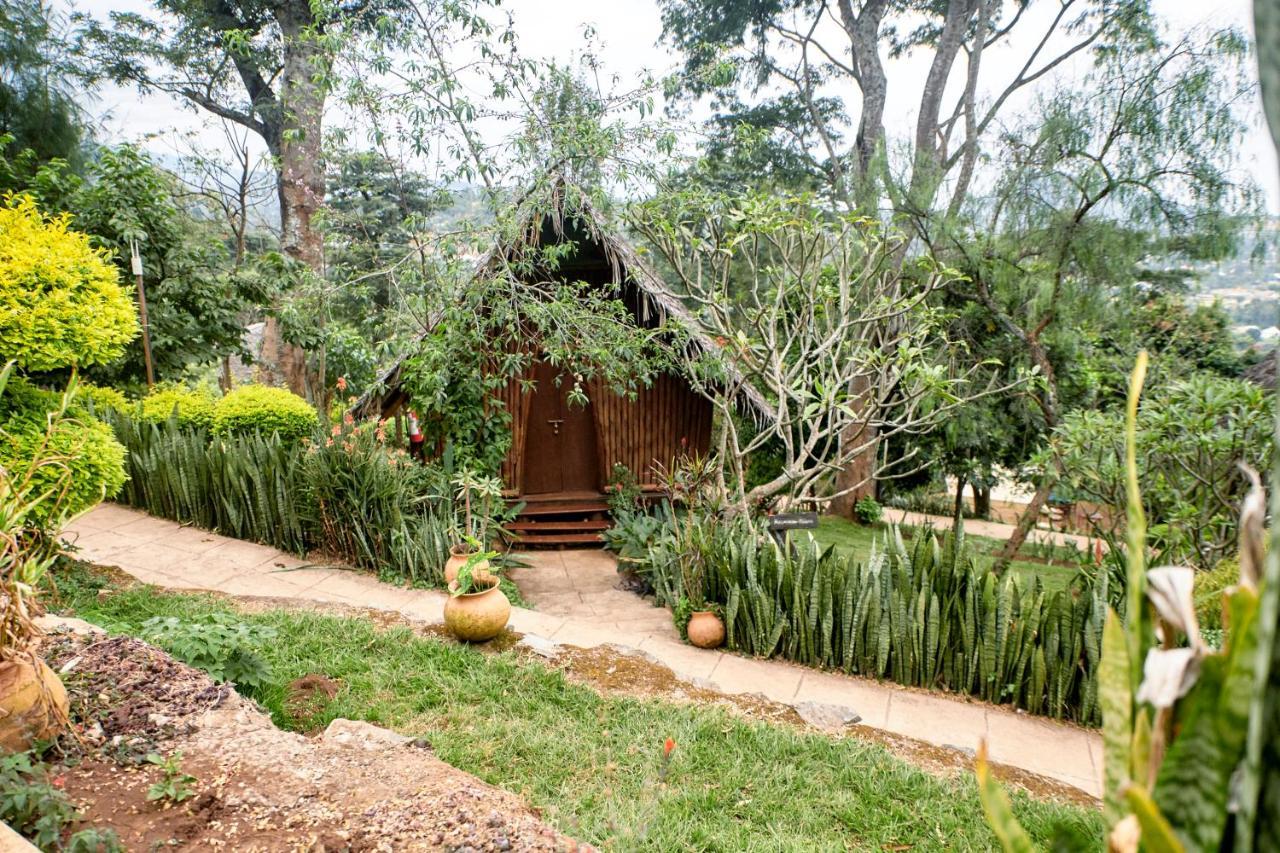 Karama Lodge Arusha Bagian luar foto